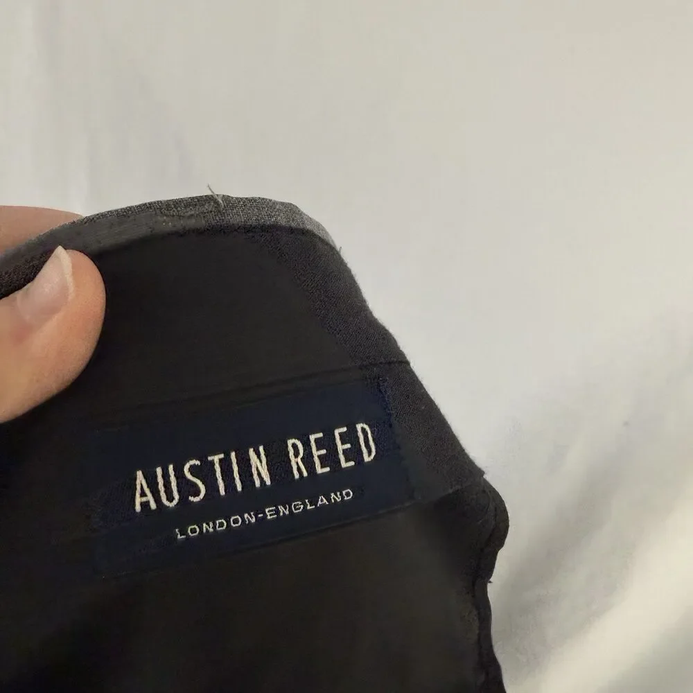 Austin Reed waist 41